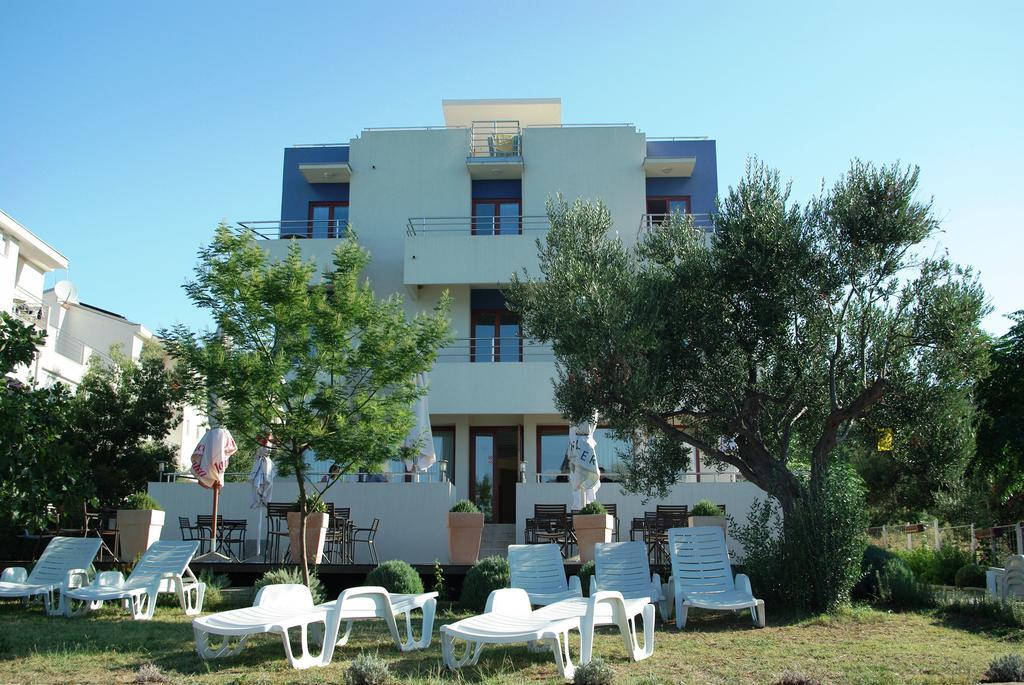 Hotel Mare Nostrum Biograd Na Moru Exterior photo