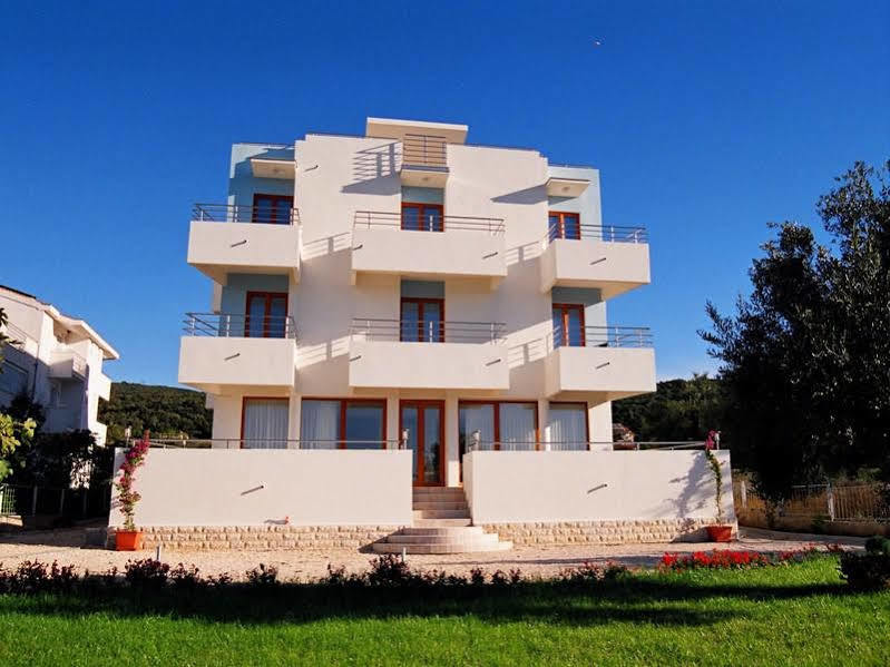 Hotel Mare Nostrum Biograd Na Moru Exterior photo