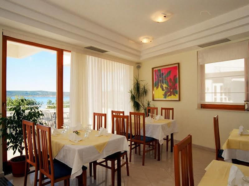 Hotel Mare Nostrum Biograd Na Moru Exterior photo